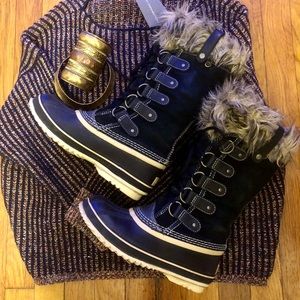 WOMEN’S JOAN OF ARCTIC Black Sorel Winter Boots